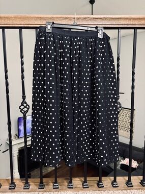 a new day Black and White Polka Dot Pleated Midi Skirt